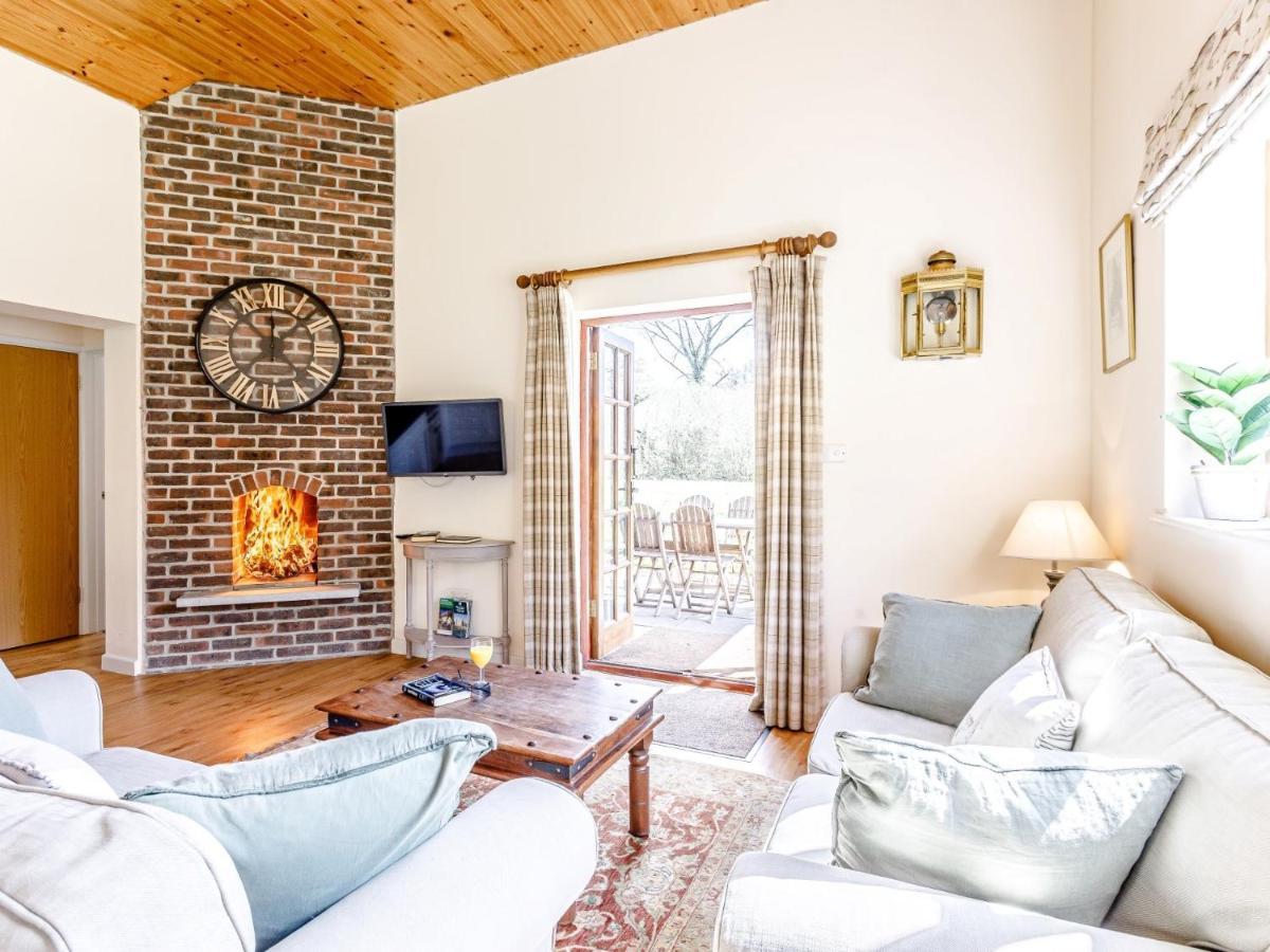 2 Bed In Dorchester 75243 Frampton  المظهر الخارجي الصورة