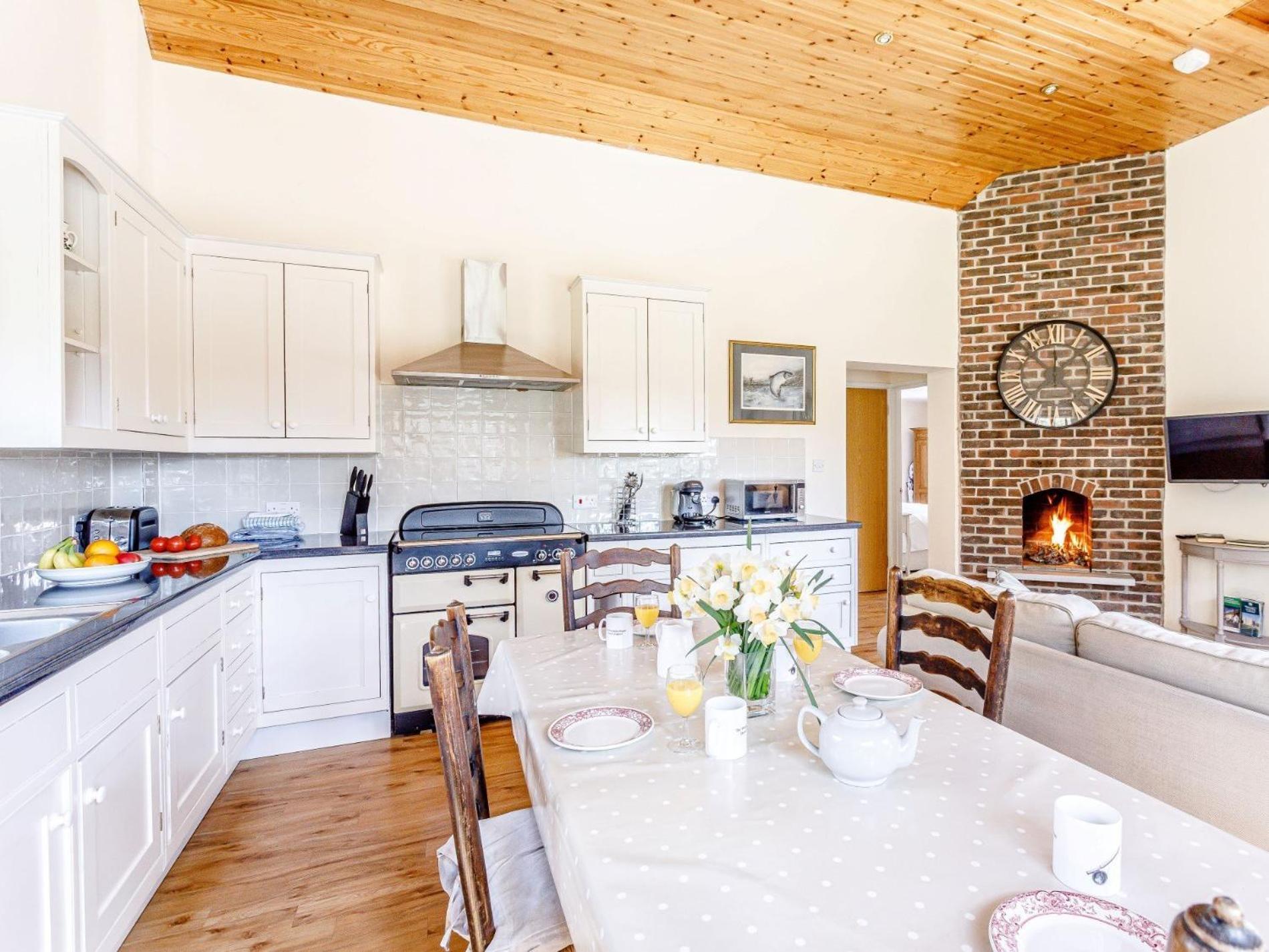 2 Bed In Dorchester 75243 Frampton  المظهر الخارجي الصورة